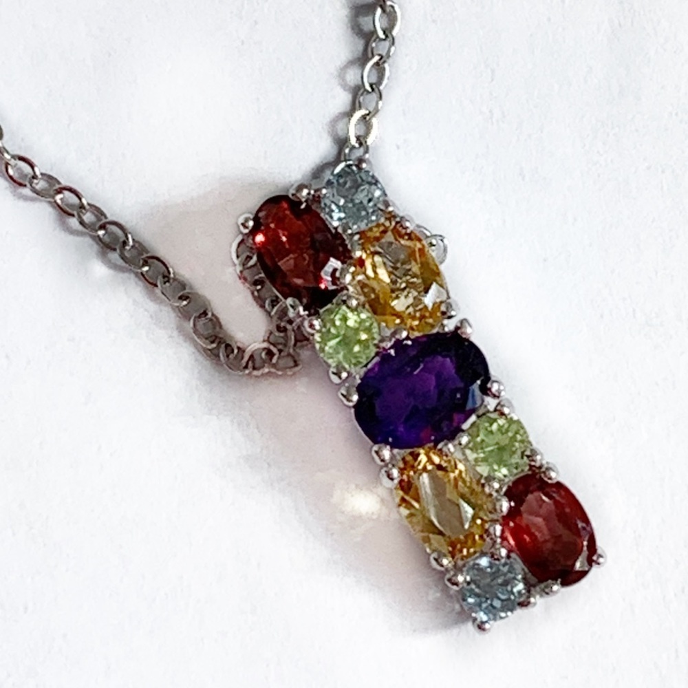 S/S 925 with multi gem pendant on 18" chain